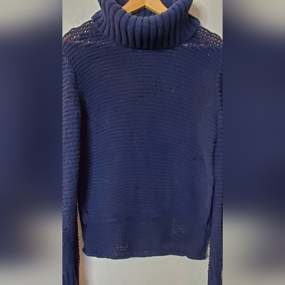 BCBG MaxAzria Navy High Low Turtleneck Open Woven Knit Sweater Fly Away Sides - Picture 2 of 6